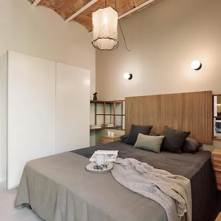 Yaki - 2 Bedrooms And Balcony In Eixample Dreta Appartamento