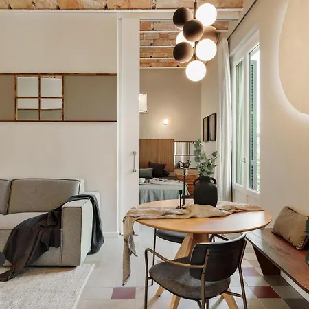 Appartamento Yaki - 2 Bedrooms And Balcony In Eixample Dreta Barcellona