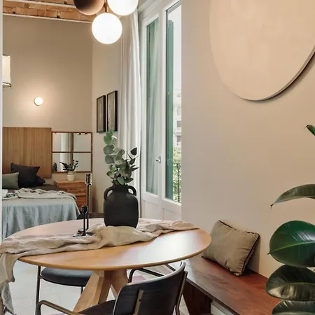 Yaki - 2 Bedrooms And Balcony In Eixample Dreta Appartamento Barcellona
